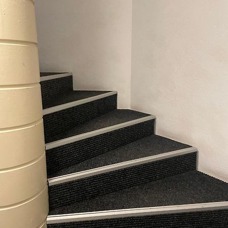 Haus Zur Eiche Private 3,5 Zimmerwohnung Bis Zu 8 Gaeste Τσουρ Εξωτερικό φωτογραφία