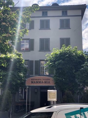 Haus Zur Eiche Private 3,5 Zimmerwohnung Bis Zu 8 Gaeste Τσουρ Εξωτερικό φωτογραφία