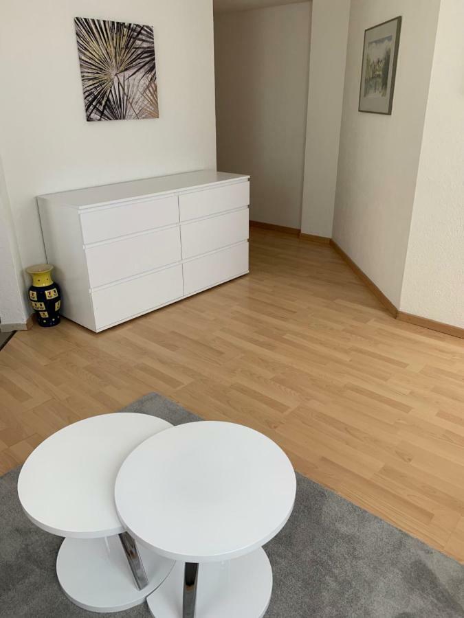 Haus Zur Eiche Private 3,5 Zimmerwohnung Bis Zu 8 Gaeste Τσουρ Εξωτερικό φωτογραφία