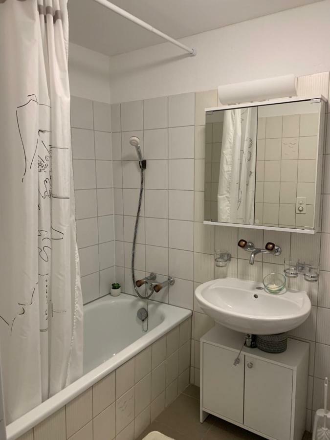 Haus Zur Eiche Private 3,5 Zimmerwohnung Bis Zu 8 Gaeste Τσουρ Εξωτερικό φωτογραφία