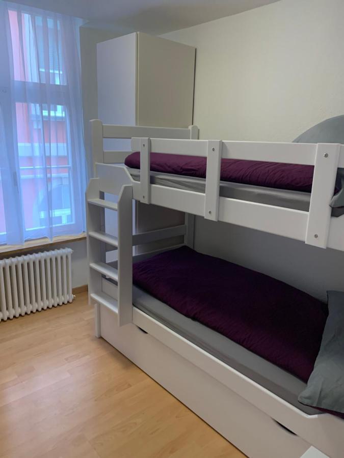 Haus Zur Eiche Private 3,5 Zimmerwohnung Bis Zu 8 Gaeste Τσουρ Εξωτερικό φωτογραφία