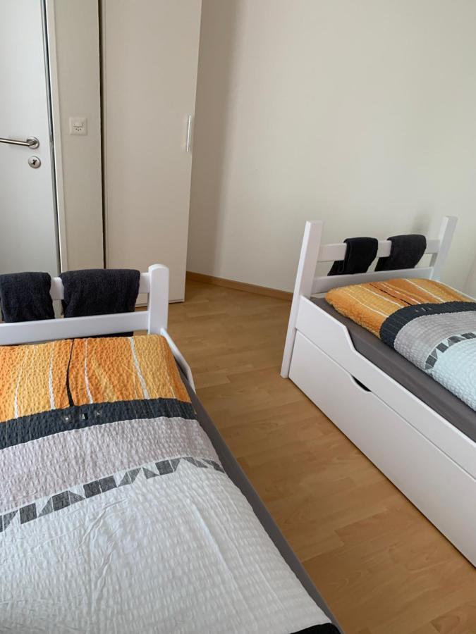 Haus Zur Eiche Private 3,5 Zimmerwohnung Bis Zu 8 Gaeste Τσουρ Εξωτερικό φωτογραφία